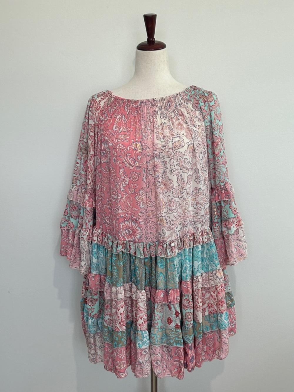 Sumitra Flowy Paisley Floral Bohemian Tiered Casual Dress NWT